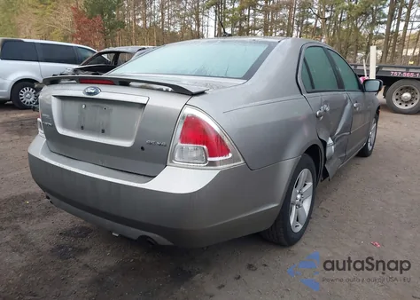 2009 Ford Fusion Se z USA, uszkodzony, nr VIN 3FAHP07199R204666